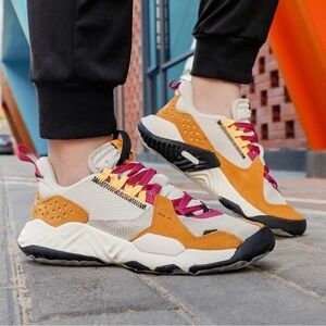 Women's Jordan Delta